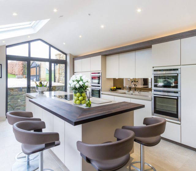 Stuart Frazer SieMatic Kitchen Fence