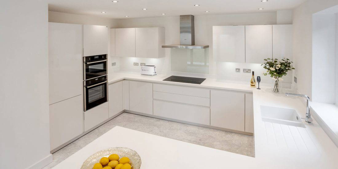 SFcontracts-SeddonHomes006 toaster Stuart Frazer Contracts - SieMatic - White Kitchen - Edgefold Homes - Seddon Homes