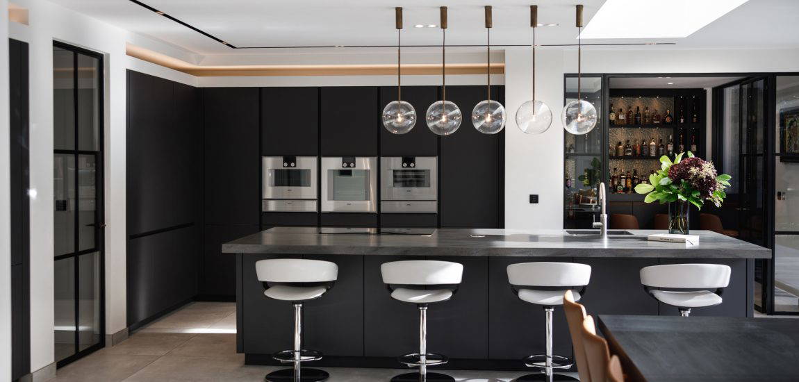 s018Hale11_21 Large-scale renovation in Hale - Gail Marsden – Stuart Frazer SieMatic Kitchen