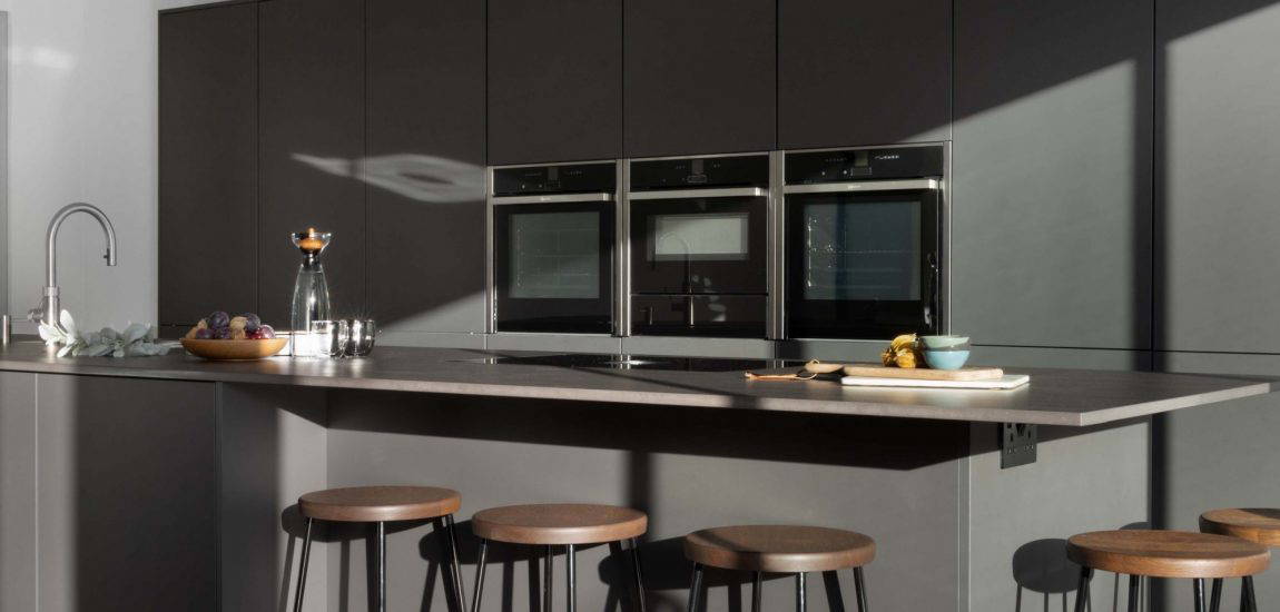 HS-26-2 Inspired Living - Kitchen Bar - Stuart Frazer Kitchens