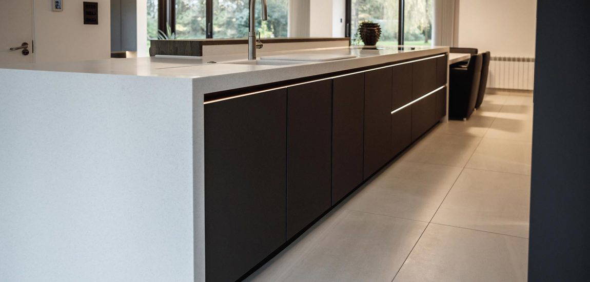 07-A Sleek SLX Kitchen Stuart Frazer SieMatic SLX Kitchen - Stuart Frazer SieMatic SLX Kitchen - long island
