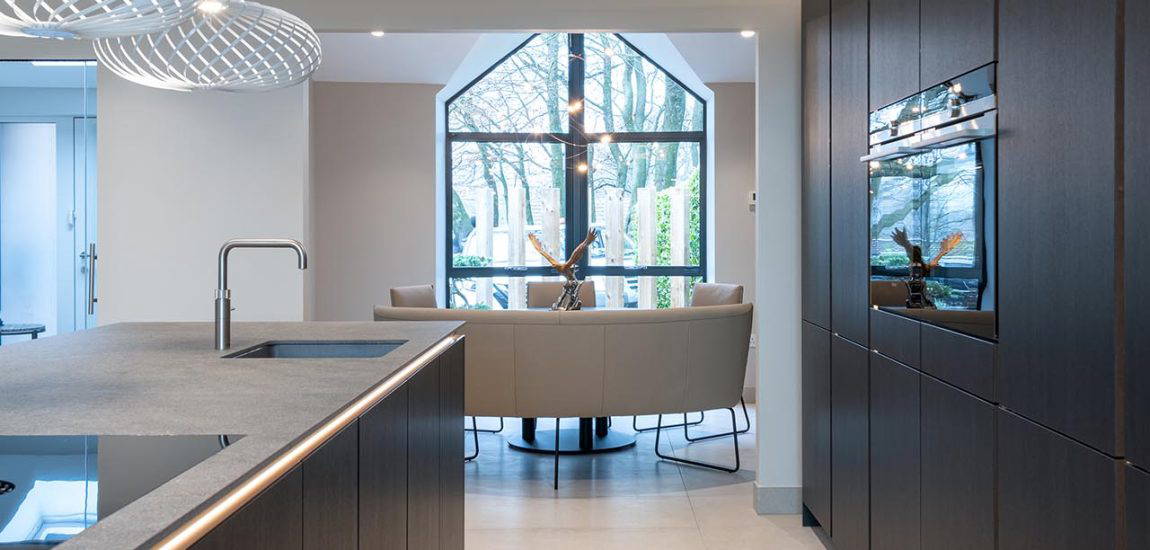 08-A-Third-Stuart-Frazer-Kitchen Stuart Frazer SieMatic Kitchen