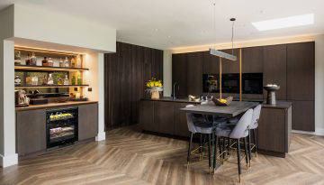 A Sleek SLX Stuart Frazer Kitchen