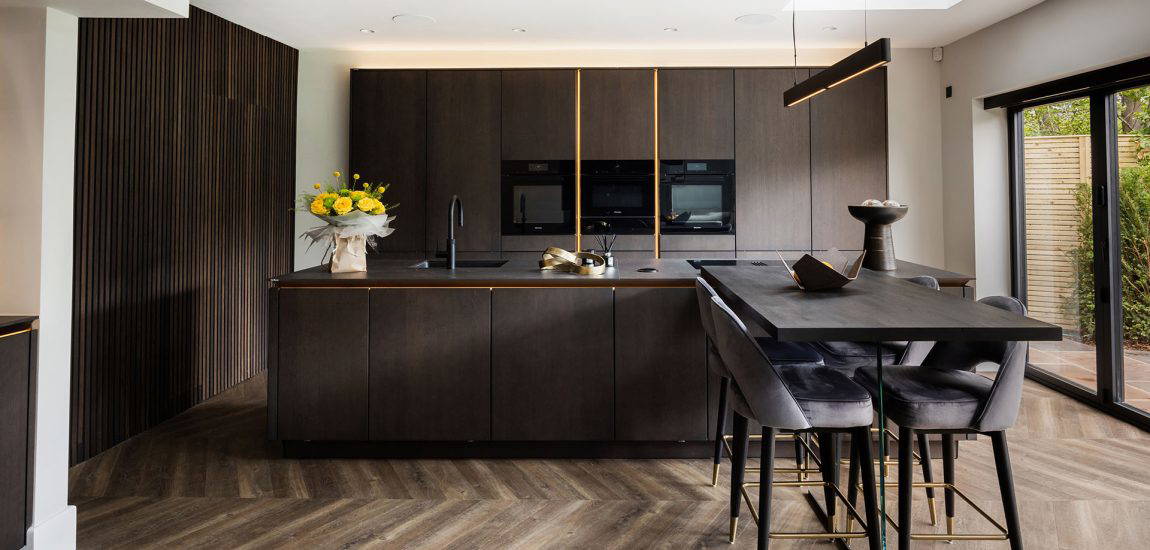 13-A Sleek SLX Stuart Frazer Kitchen A Sleek SLX Stuart Frazer Kitchen