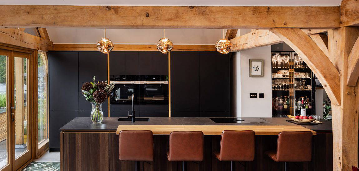 03-Traditional Oak Frame meets Contemporary SLX Stuart Frazer SieMatic Contemporary SLX Kitchen