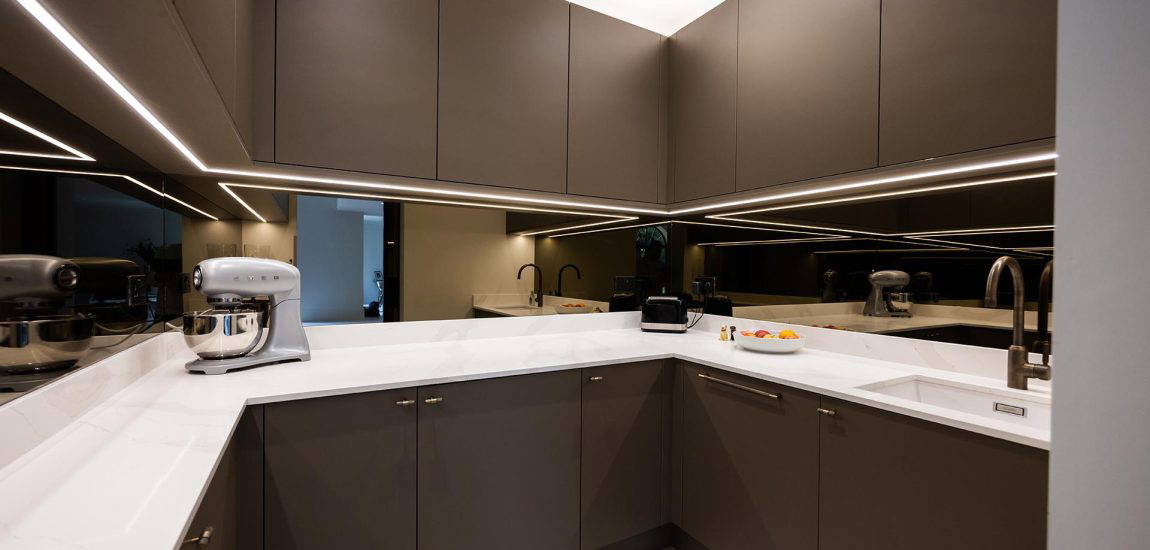 036-Pure Elegance Pure Elegance - Stuart Frazer SieMatic Kitchens