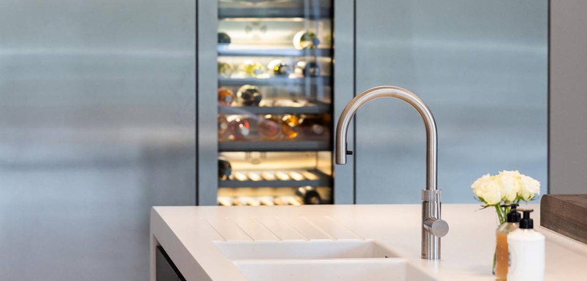 017-A second Stuart Frazer kitchen Stuart Frazer SieMatic Kitchen - Tap Detail