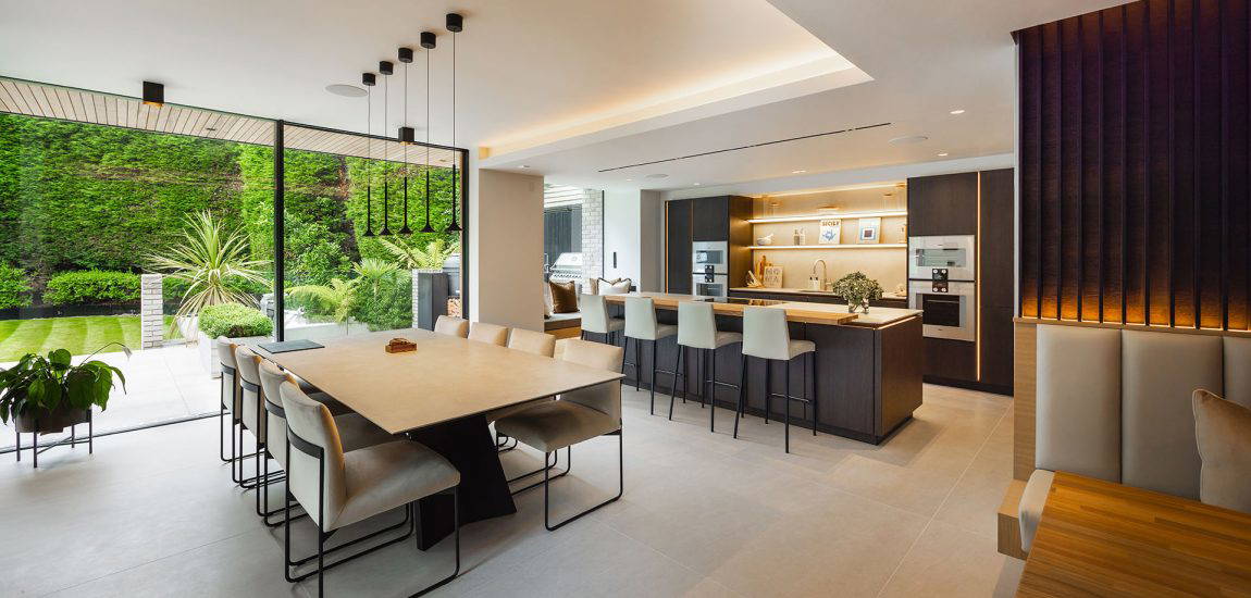 Going Full Circle-005 Stuart Frazer SieMatic Kitchen with Dining Area