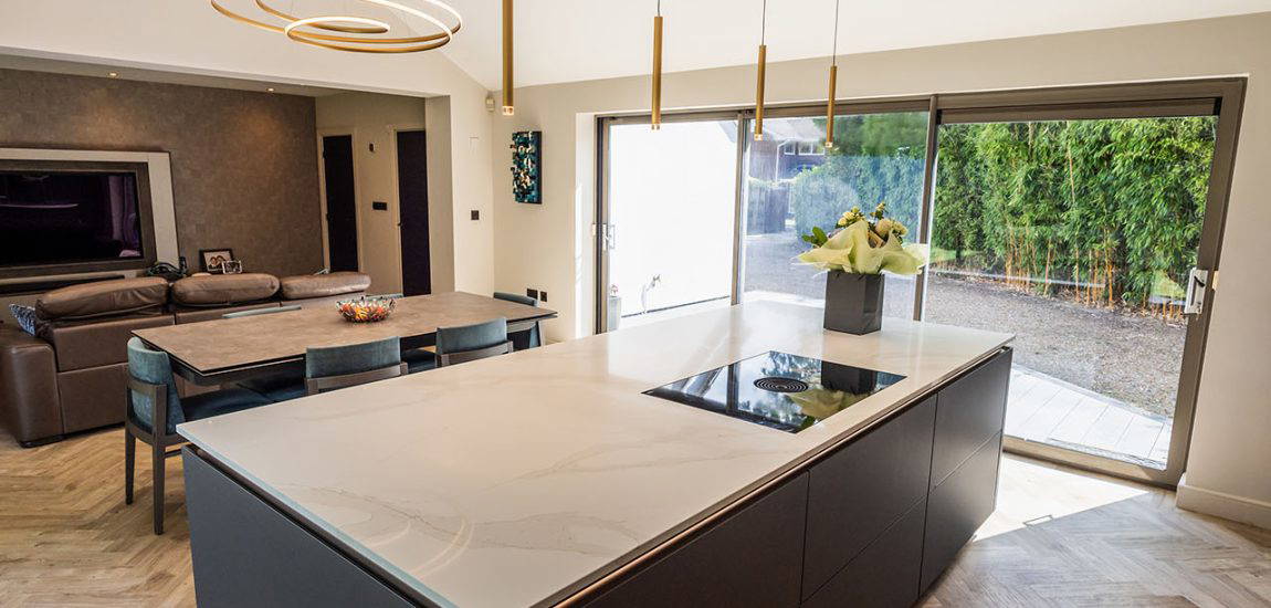 Stunning Contemporary Kitchen for a Cheshire Home-025 Stunning Contemporary Kitchen for a Cheshire Home-Stuart Frazer SieMatic-Kitchen Island Detail