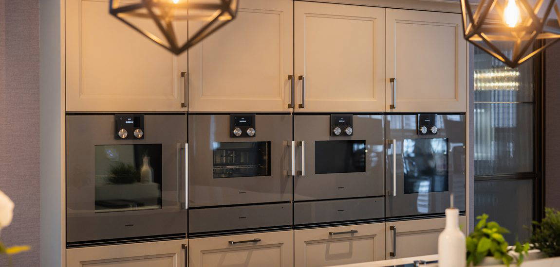Stuart-Frazer-B-015 Classically Stuart Frazer - SieMatic Kitchens - Appliances