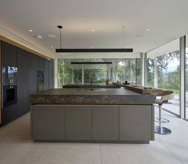 Stuart Frazer SieMatic Kitchen - A Contemporary Kitchen Masterpiece